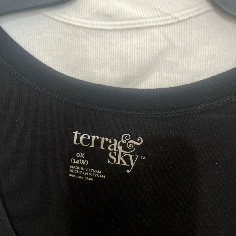 NWT 2 pk Terra & Sky Tank Top - Picture 9 of 10